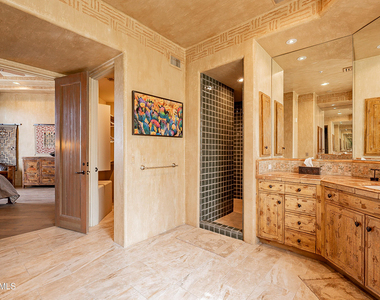 34068 N 79th Way - Photo Thumbnail 23