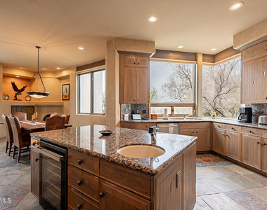 34068 N 79th Way - Photo Thumbnail 15