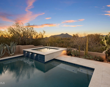 34068 N 79th Way - Photo Thumbnail 5