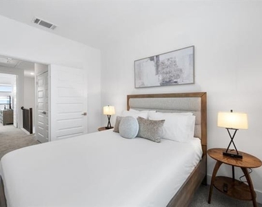 8609 Secretariat Drive - Photo Thumbnail 30