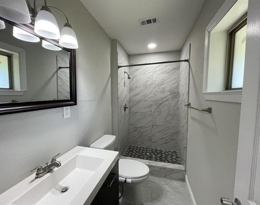 4828 Grove Street - Photo Thumbnail 5