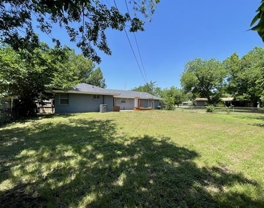 4828 Grove Street - Photo Thumbnail 9