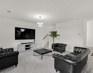 8348 Hawkview Drive - Photo Thumbnail 2