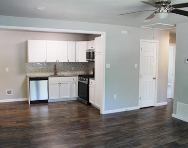 5205 Gordon Avenue - Photo Thumbnail 5