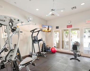 9550 E Thunderbird Road - Photo Thumbnail 18