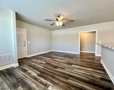 311 S Locust Street - Photo Thumbnail 3