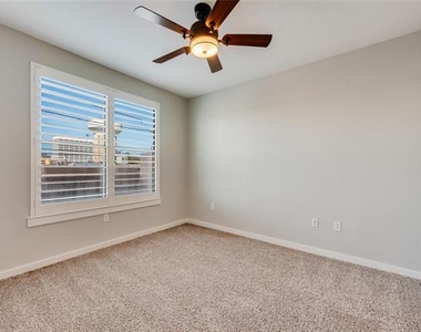 5609 Smu Boulevard - Photo Thumbnail 16
