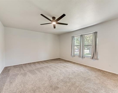 1656 Glenhill Lane - Photo Thumbnail 14