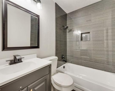 1656 Glenhill Lane - Photo Thumbnail 12