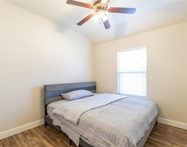 349 Whiterock Drive - Photo Thumbnail 15