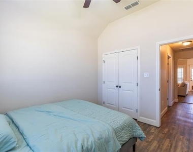 349 Whiterock Drive - Photo Thumbnail 23