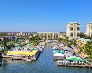 700 E Boynton Beach Boulevard - Photo Thumbnail 27