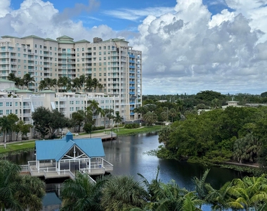 700 E Boynton Beach Boulevard - Photo Thumbnail 21