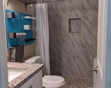 1527 W Huntington Drive - Photo Thumbnail 14