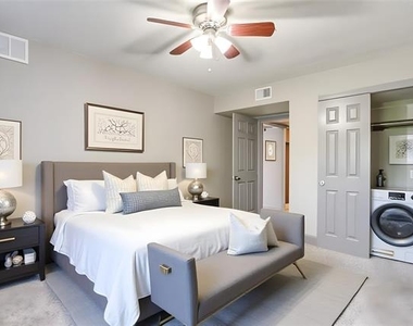 3870 Tulsa Way - Photo Thumbnail 3