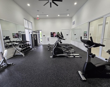 12432 Nw 23rd Court - Photo Thumbnail 28