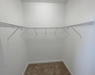 12432 Nw 23rd Court - Photo Thumbnail 13