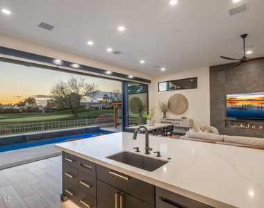 17444 N 79th Street - Photo Thumbnail 5