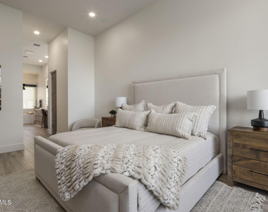 17444 N 79th Street - Photo Thumbnail 29