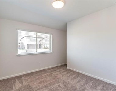 1203 Mill Place - Photo Thumbnail 15