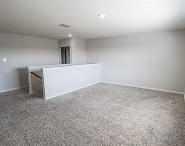 3012 Villegas Way - Photo Thumbnail 19