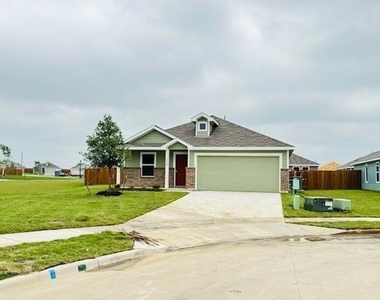 7728 Skier Drive - Photo Thumbnail 1
