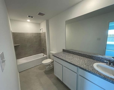 7728 Skier Drive - Photo Thumbnail 15