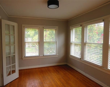 5944 Morningside Avenue - Photo Thumbnail 5