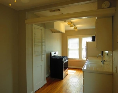 5944 Morningside Avenue - Photo Thumbnail 12