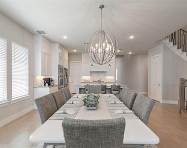 3471 Rustic Oak Drive - Photo Thumbnail 10