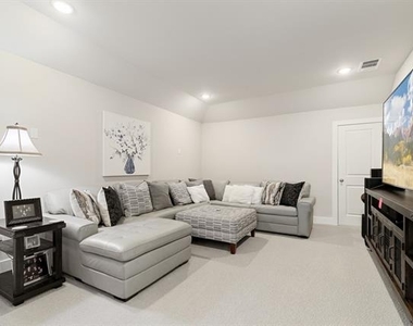 3471 Rustic Oak Drive - Photo Thumbnail 26