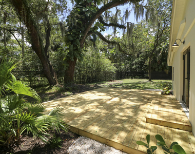 2101 Riverland Road - Photo Thumbnail 15
