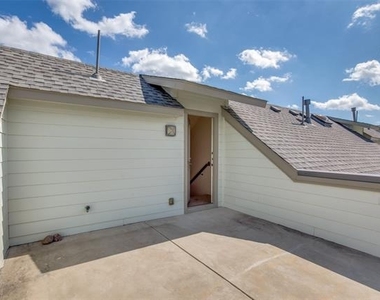 4323 Dickason Avenue - Photo Thumbnail 13