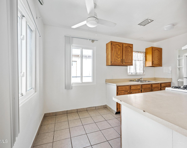 3903 N 12th Street - Photo Thumbnail 4