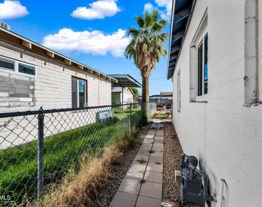 3903 N 12th Street - Photo Thumbnail 14