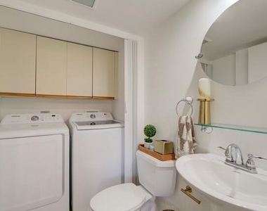 2903 Sw 11th Place N - Photo Thumbnail 13