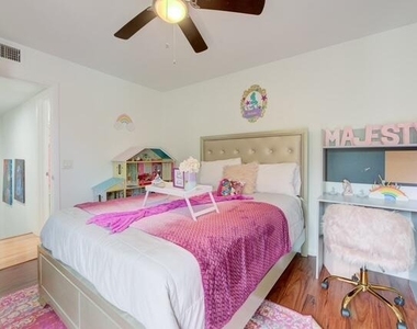 2903 Sw 11th Place N - Photo Thumbnail 9