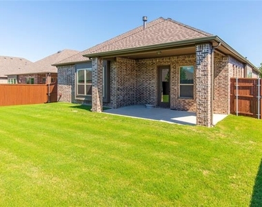 638 Brook Drive - Photo Thumbnail 34
