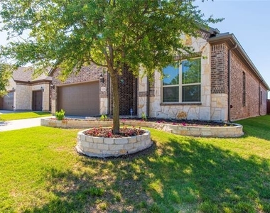 638 Brook Drive - Photo Thumbnail 2
