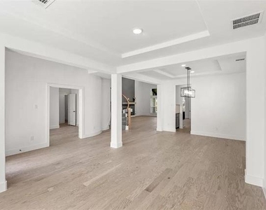 5501 Pooley Lane - Photo Thumbnail 3
