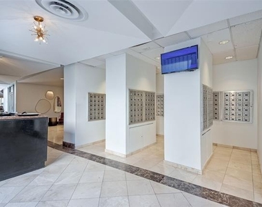 6211 W Northwest Highway - Photo Thumbnail 4