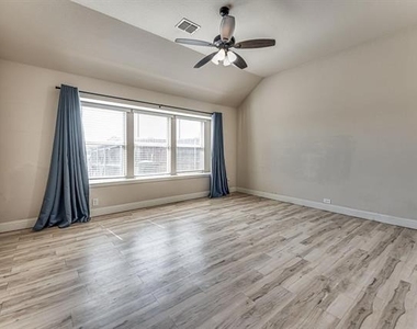 4822 Windfern Way - Photo Thumbnail 8