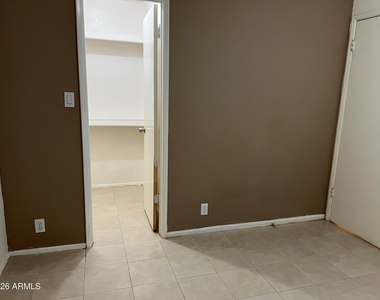 501 W Yukon Drive - Photo Thumbnail 25
