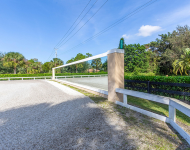 14943 Paddock Drive - Photo Thumbnail 5