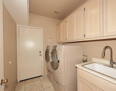 9969 E Bayview Drive - Photo Thumbnail 9