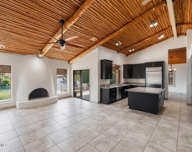 9969 E Bayview Drive - Photo Thumbnail 42