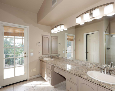 9969 E Bayview Drive - Photo Thumbnail 11