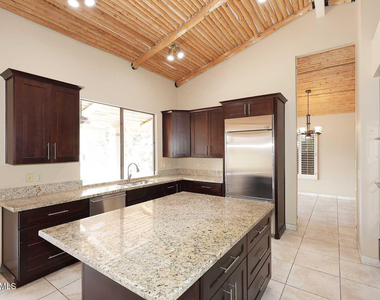 9969 E Bayview Drive - Photo Thumbnail 3