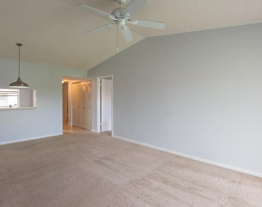 3031 Holiday Springs Boulevard - Photo Thumbnail 12