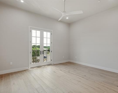 49 Arta Drive - Photo Thumbnail 10
